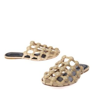 ALEXANDER WANG Amelia Leather Mule Flats in Cashmere